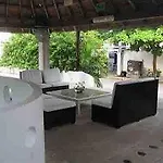 Tropical Casa Blanca Youth & Chic Hotel