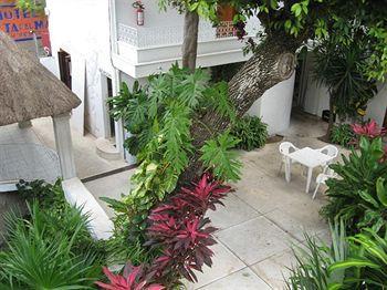 Hotel Tropical Casa Blanca Youth & Chic